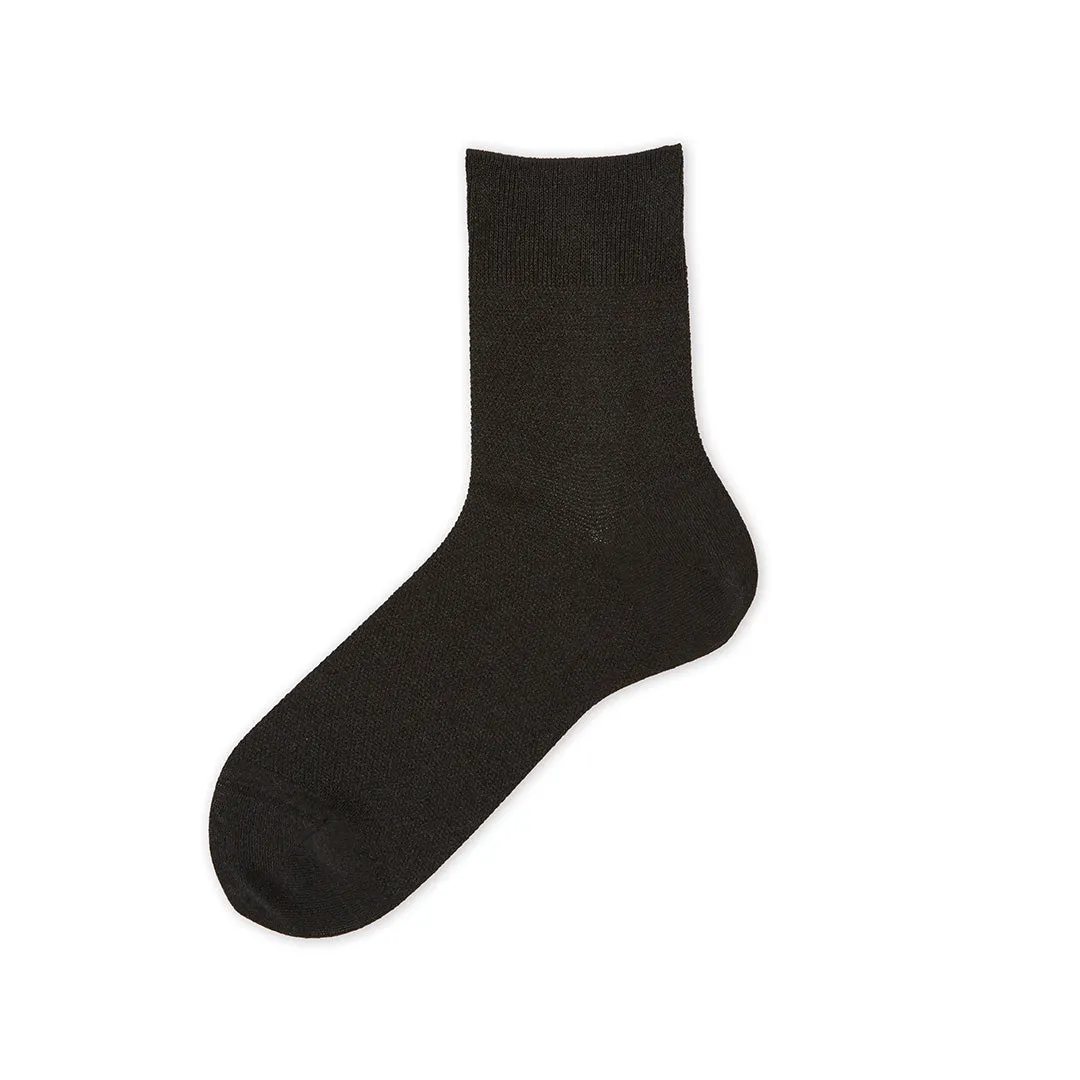 062130939 Washi Plain Crepe Short Socks M