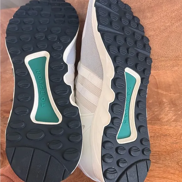 Adidas Equipment ADV Torsion White Running Shoes Slip-On Sneakers Men’s Size 12