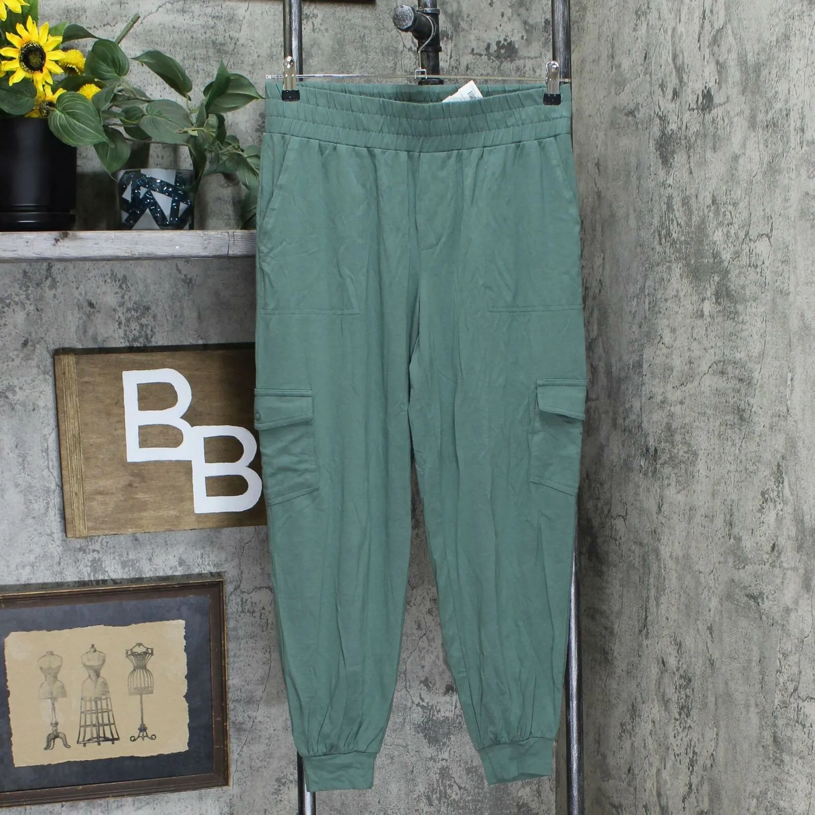 AnyBody Women's Cozy Knit Cargo Jogger Pants