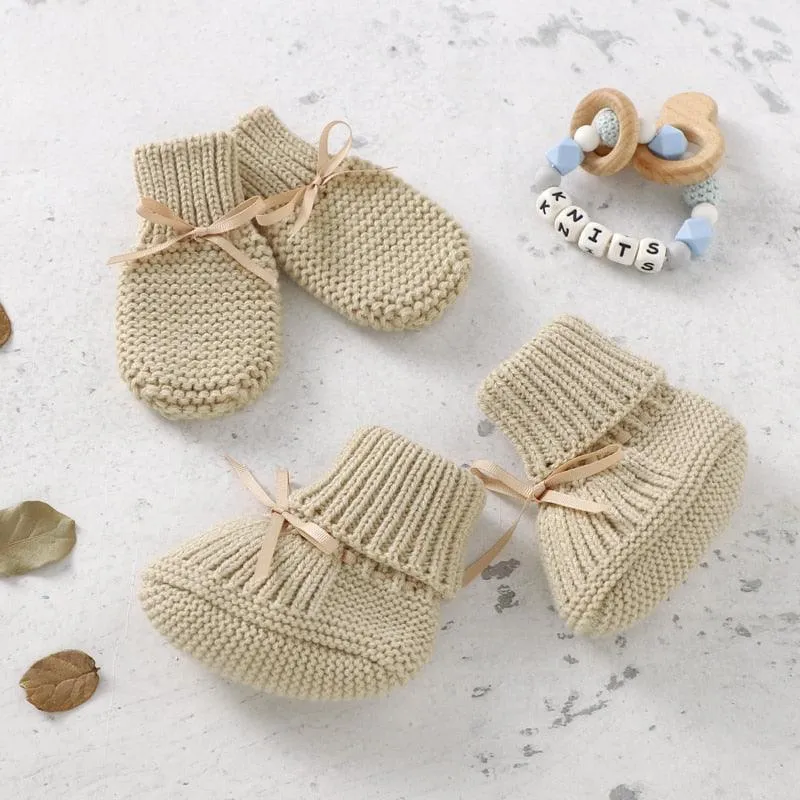 Baby Knitted Shoes & Mittens