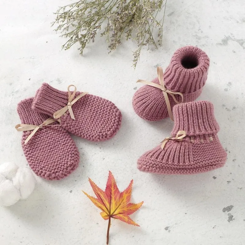 Baby Knitted Shoes & Mittens