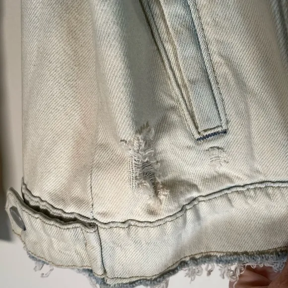 Blank NYC Raw Hem Ombré Distressed Denim Blue Jean Jacket STARS Sz M Slouchy