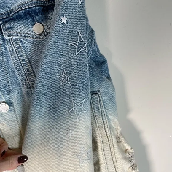Blank NYC Raw Hem Ombré Distressed Denim Blue Jean Jacket STARS Sz M Slouchy