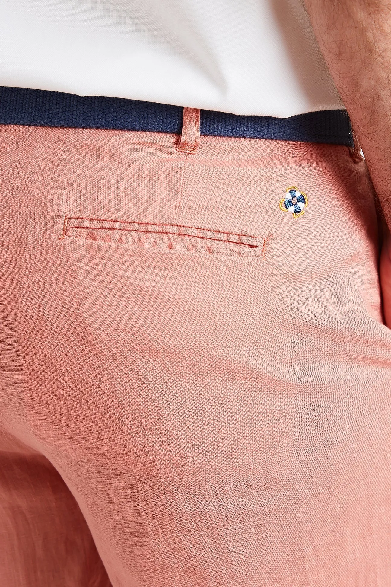 Cisco Short Linen Nantucket Red