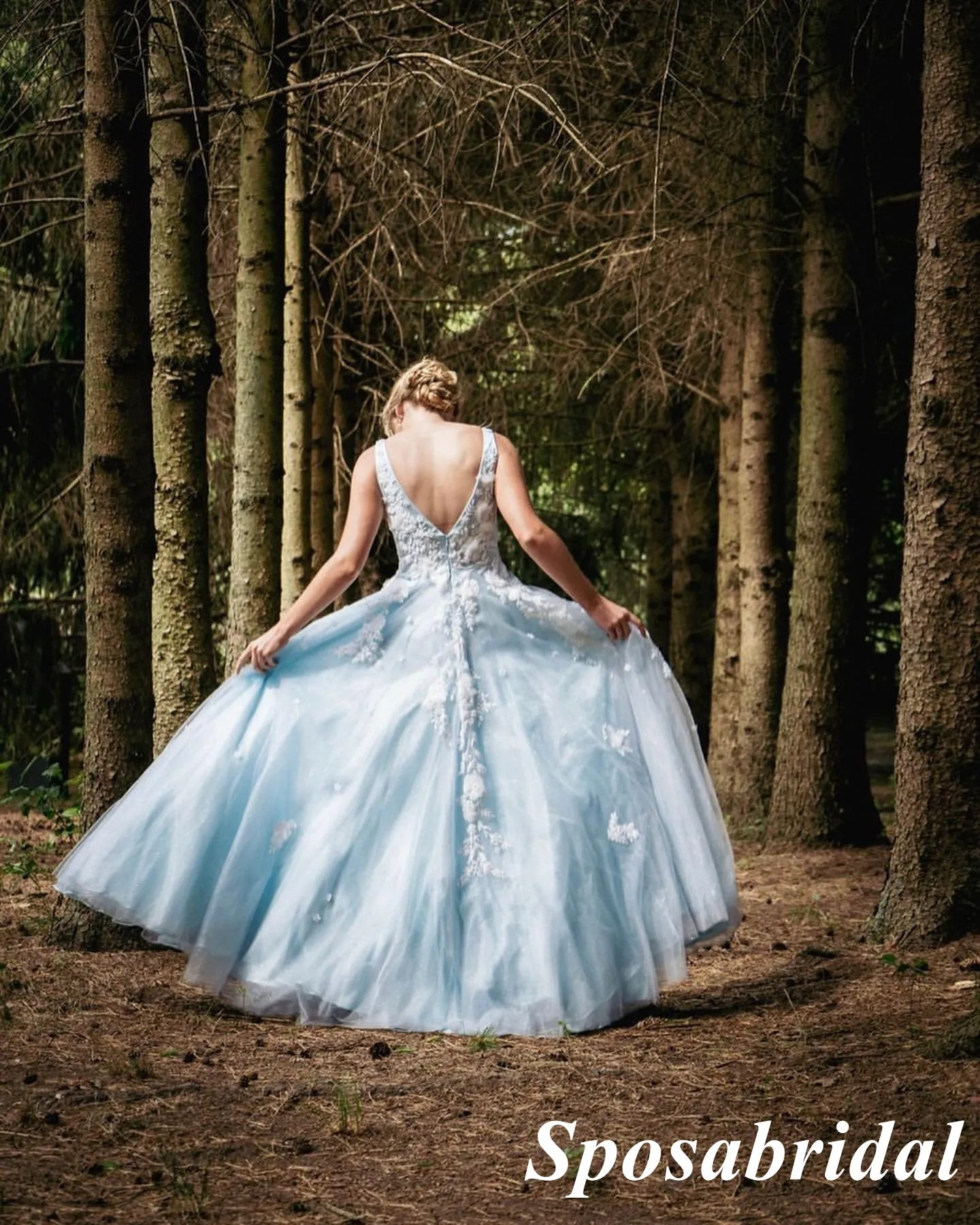 Elegant Tulle And Lace Spaghetti Straps V-Neck A-Line Long Prom Dresses With Applique, PD3857