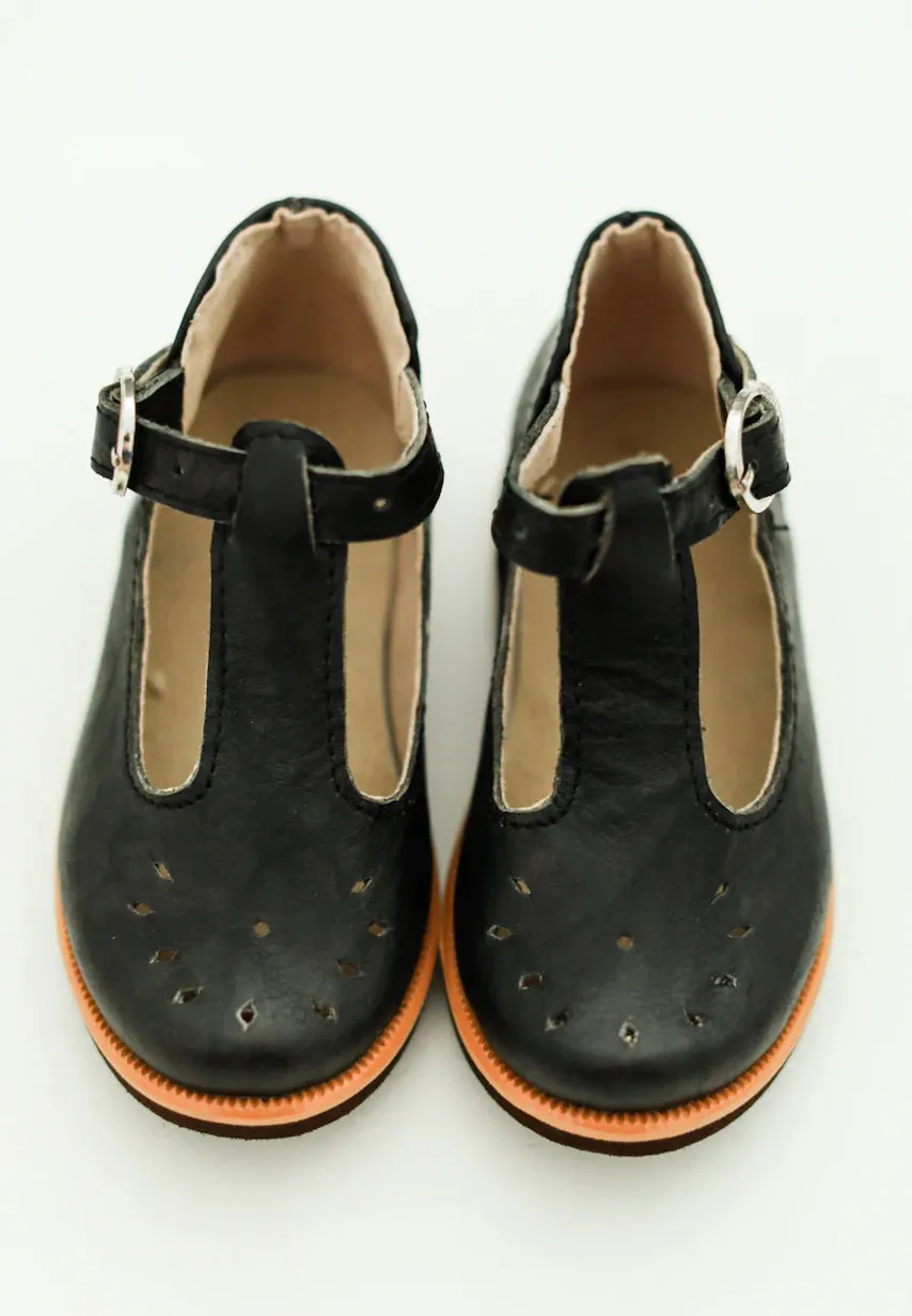 Evie Shoes - Black