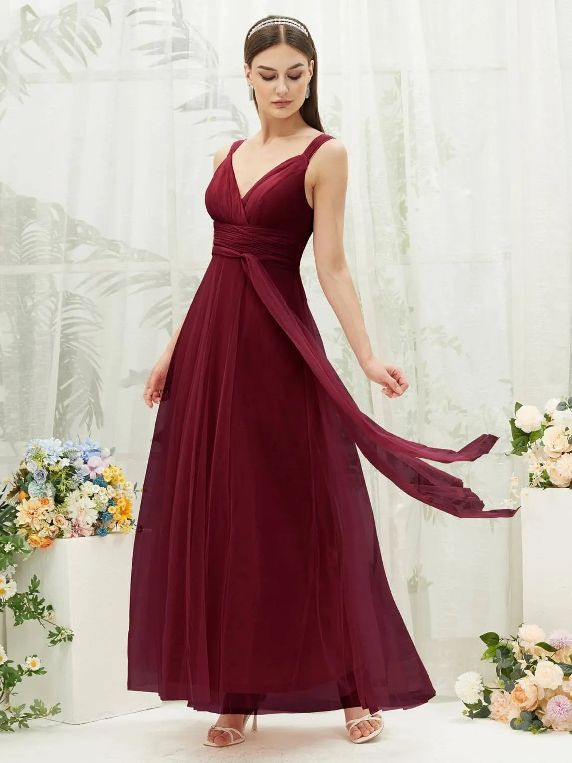 [Final Sale] Burgundy Sleeveless V-Neck Tulle Maxi Bridesmaid Dress Evening Gown