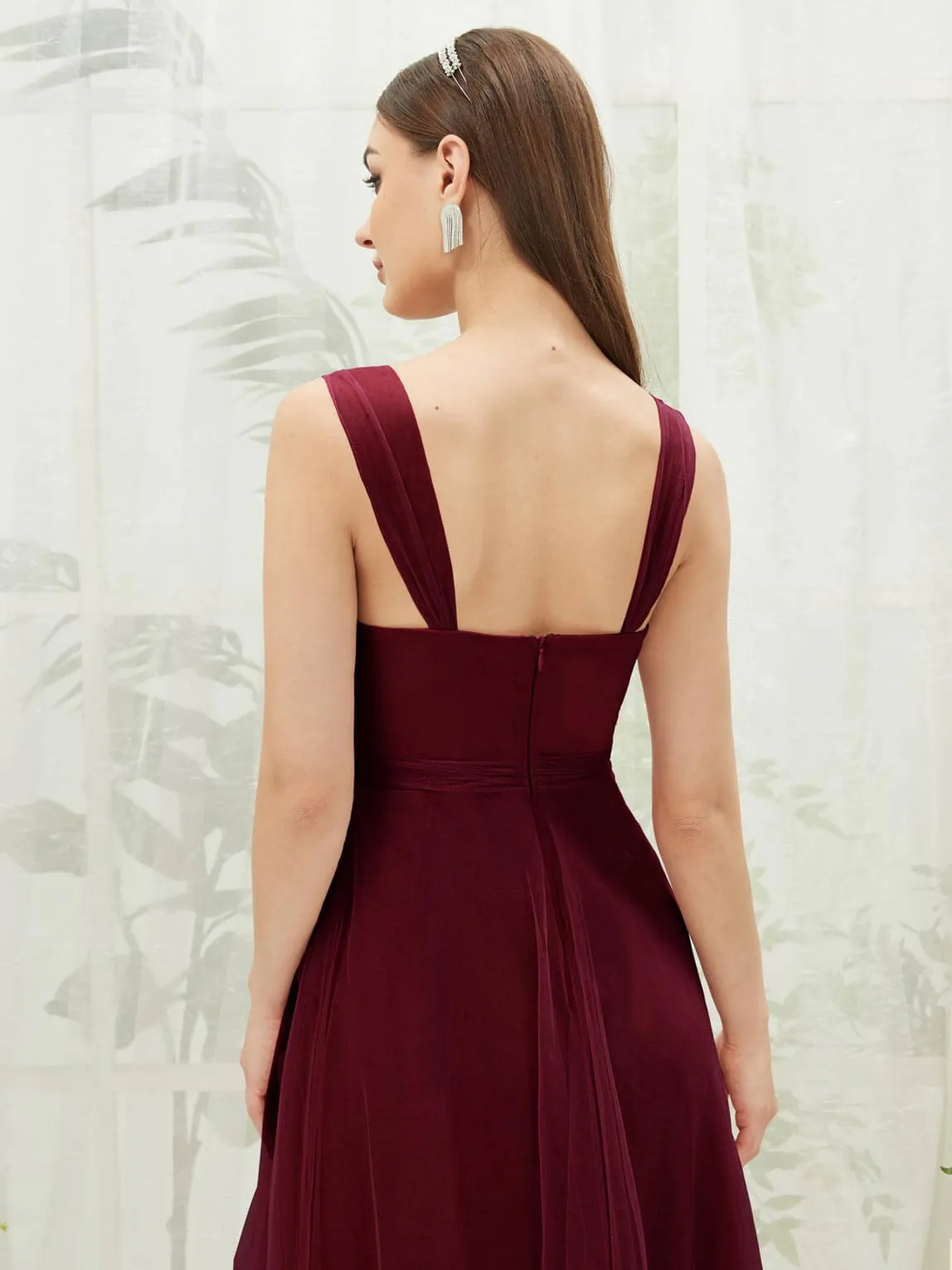 [Final Sale] Burgundy Sleeveless V-Neck Tulle Maxi Bridesmaid Dress Evening Gown
