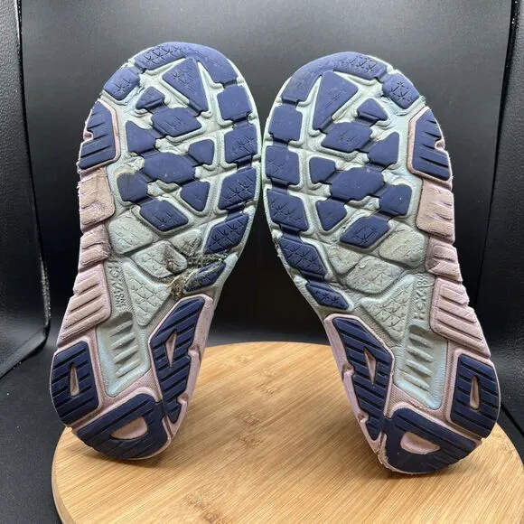 Hoka One One Women’s Size 9 D Arahi 6 1123195 SOLM Green Running Shoes Sneakers