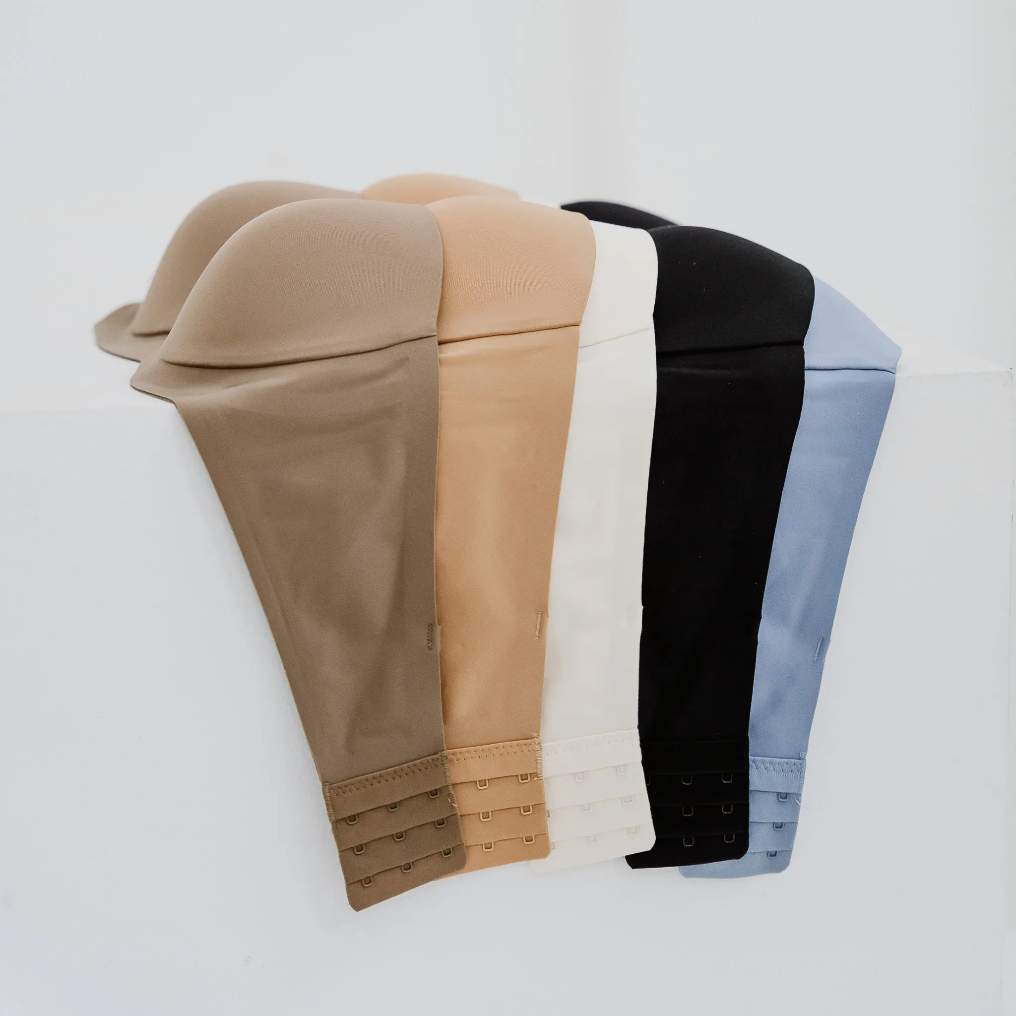 Minimalist Chic! Lightly-Lined Seamless Strapless Wireless Bra in Mocha