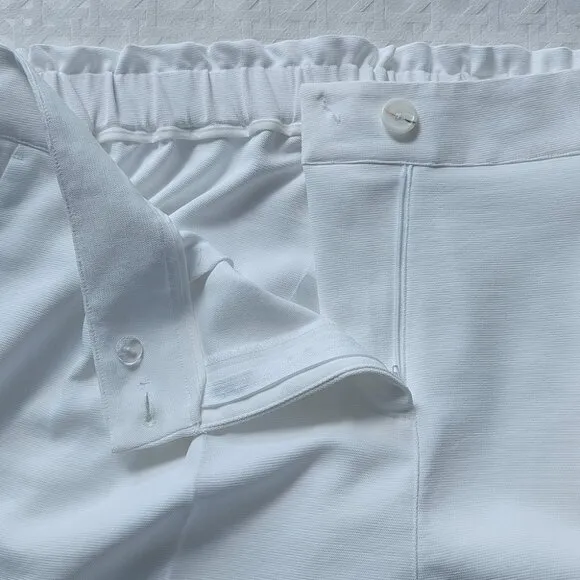New Addition Elle Pleated Short Plus Size 20 White Tailored High Rise Pockets