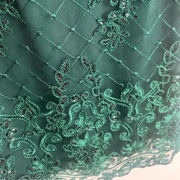 NWT Adrianna Papell Forest Green Embroidered Lace Ruffle Sleeve Dress Size 4