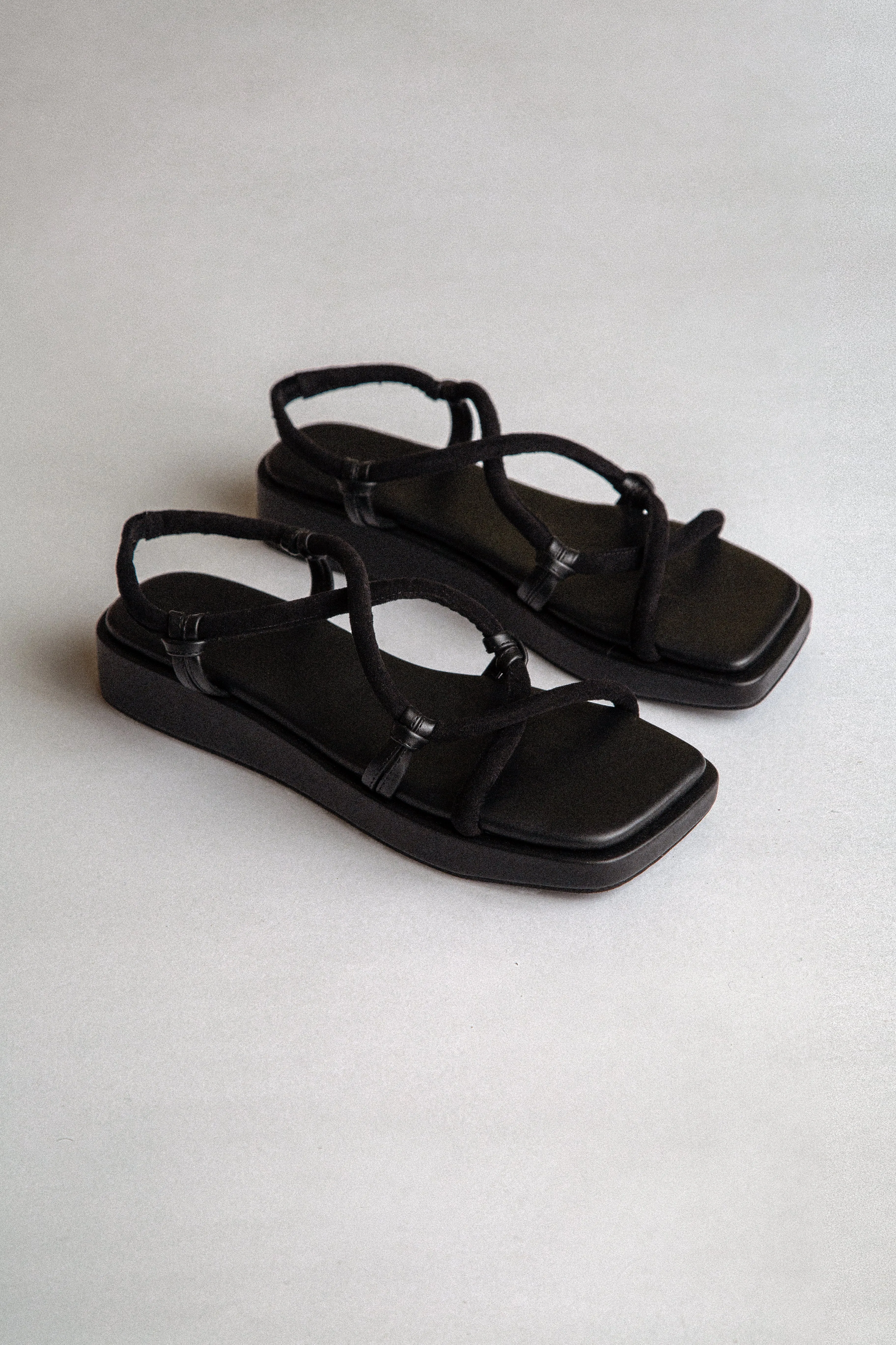 PRETZEL SANDALS