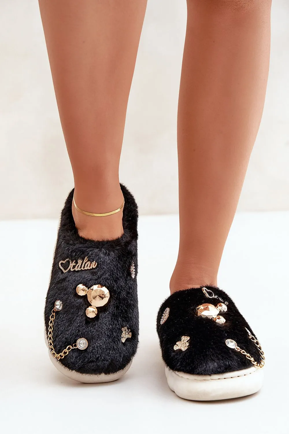 Slippers Step in style