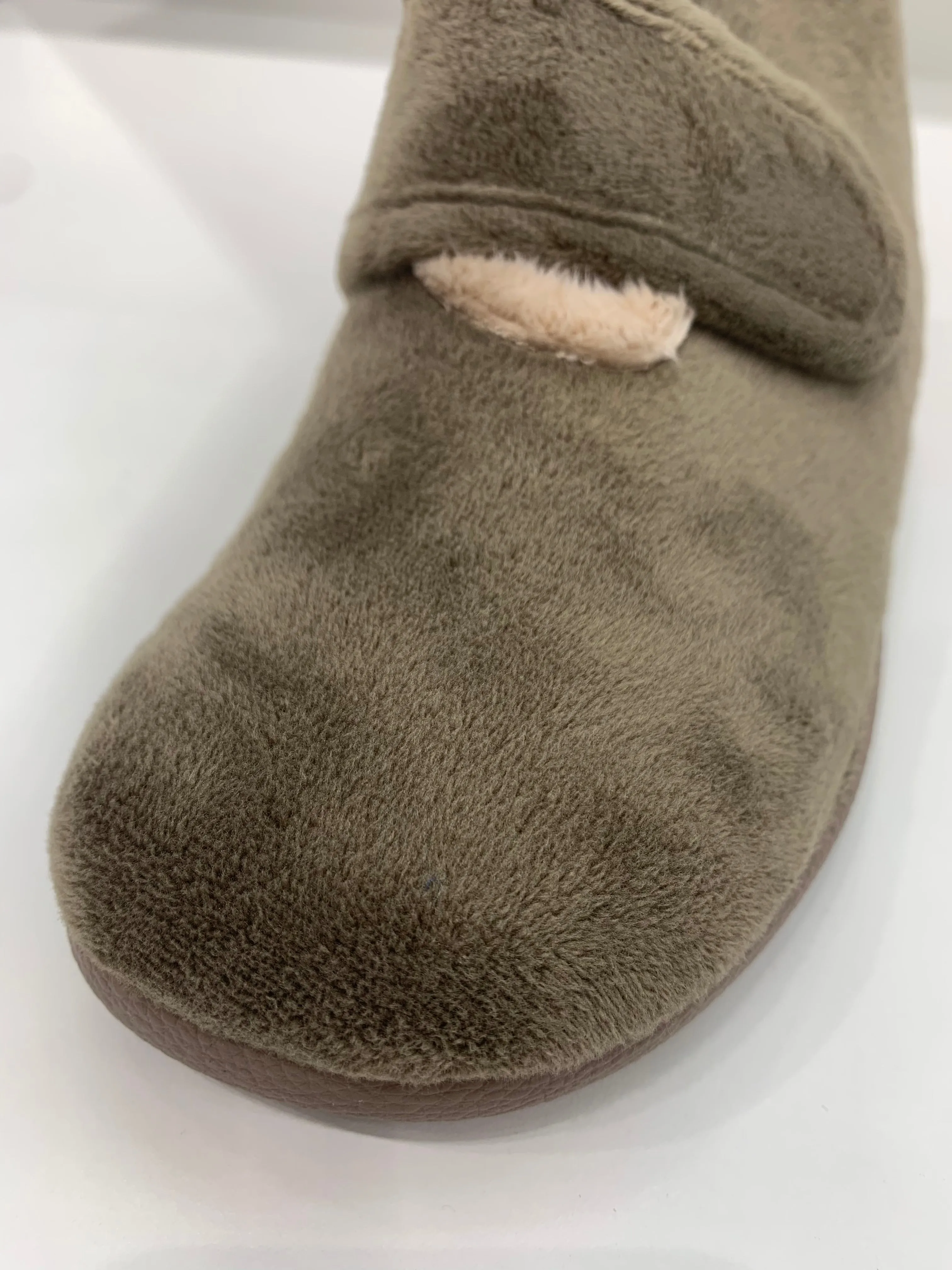 SNUGGLE BOOTS KAKI