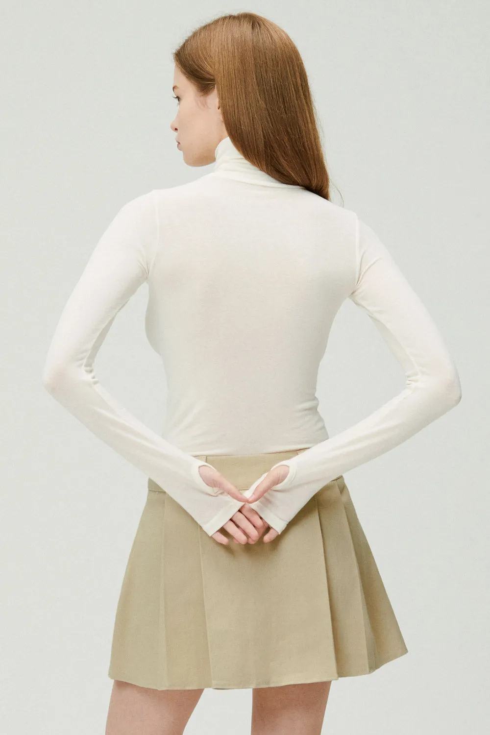 Ulyana Thumb Hole Slim Top